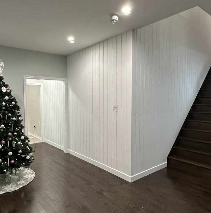 Vertical shiplap feature wall hallway