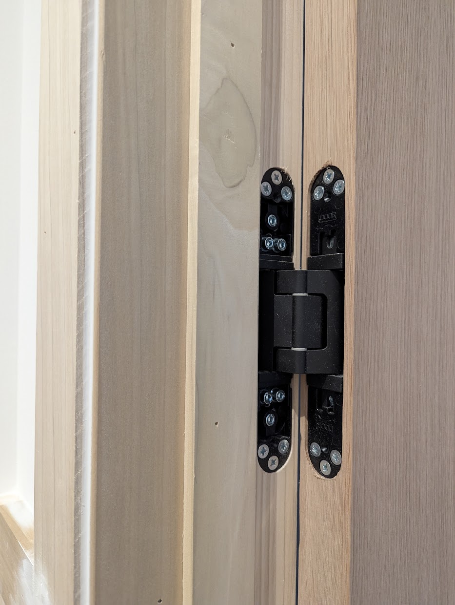 Close-up of Simonswerk Tectus concealed hinge