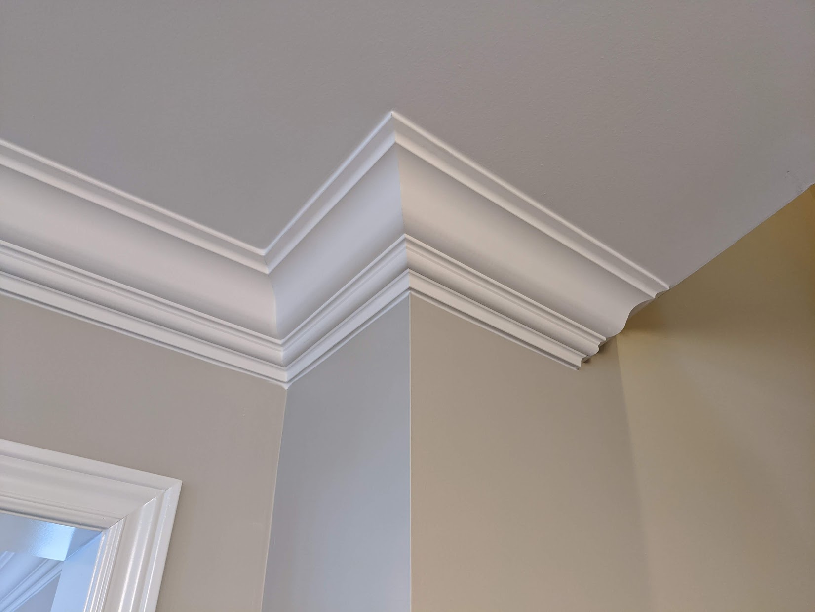 Crown moulding design ideas
