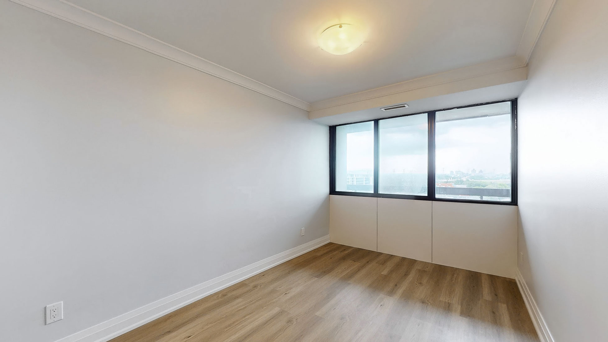 Yonge Street Toronto condo trim and moulding 17